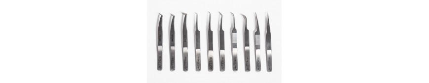 Tweezers